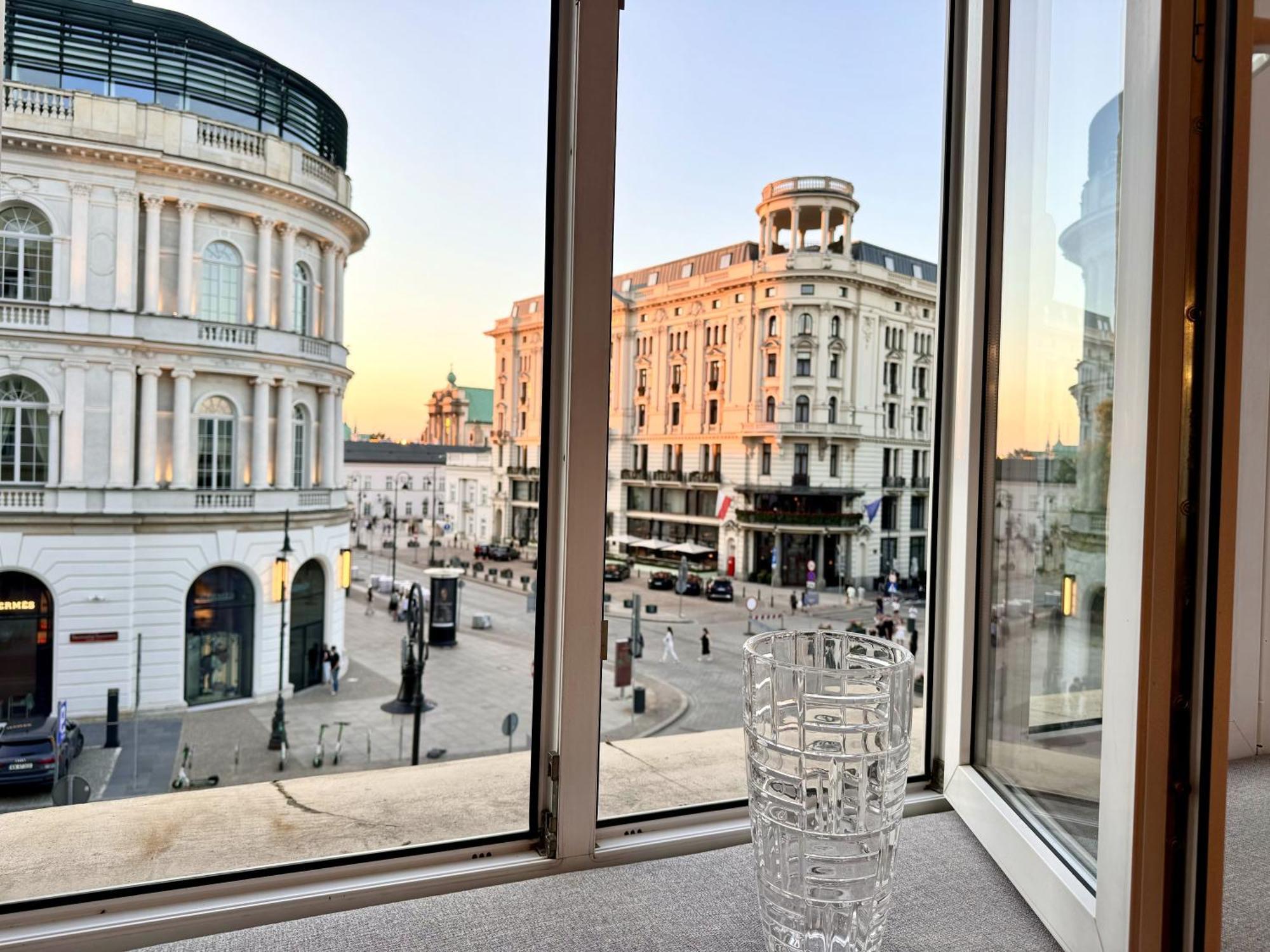 Mondrian Luxury Suites & Apartments Old Town Warsaw Exterior photo